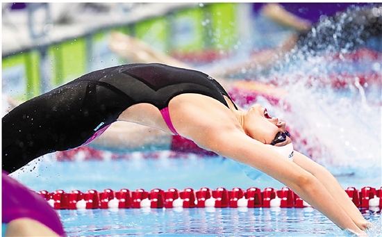 女子200米仰泳：中国选手柳雅欣夺冠