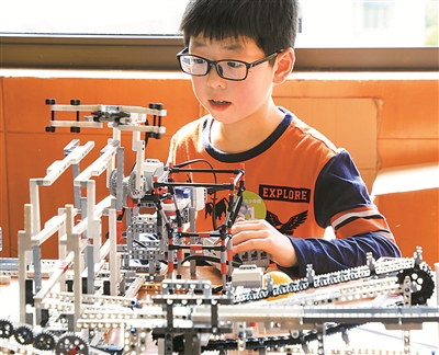 宁波市青少年机器人大赛举行
