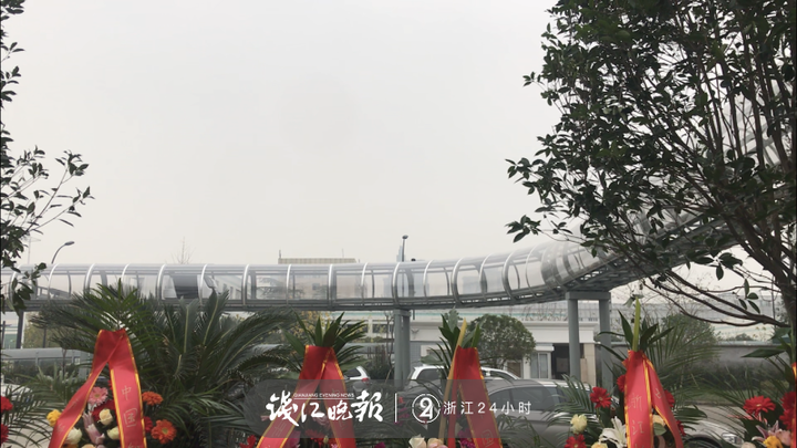 科幻大片即视感！无人汽车在管道里穿梭杭州城市！